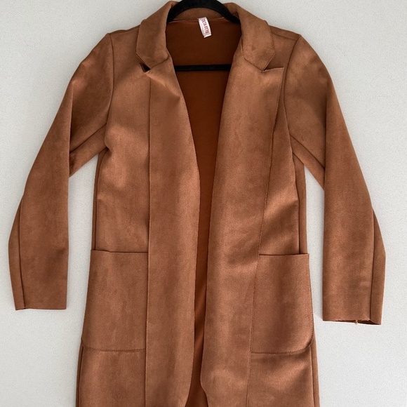 Faux Suede Brown Jacket w/Pockets - Picture 4 of 12